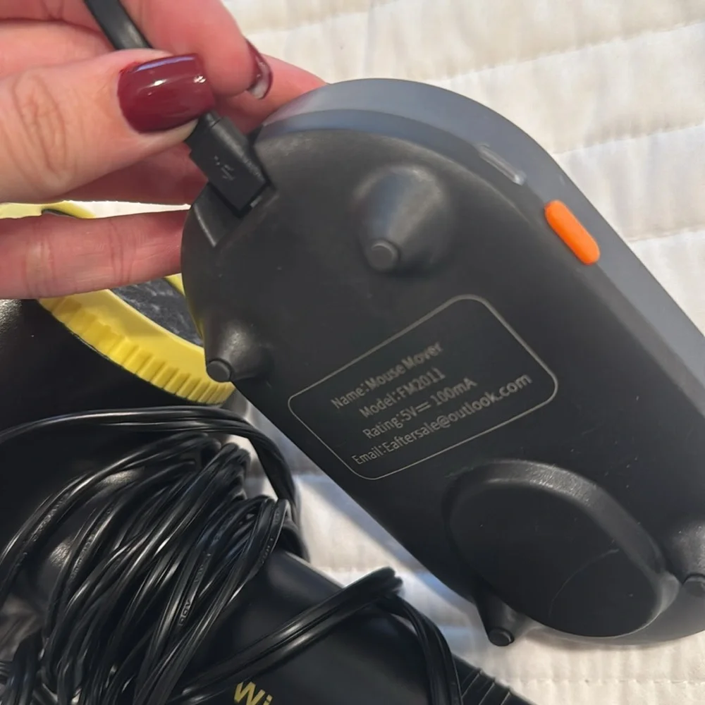 WFH ESSENTIALS - Picture 5 of 8